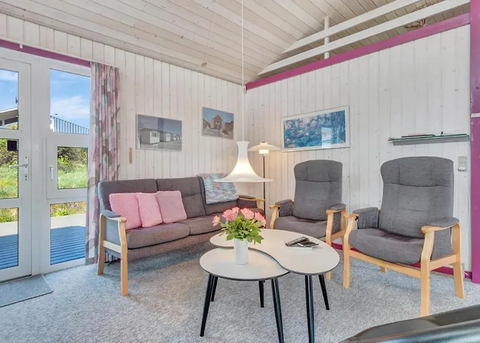 Awesome In With 0 Bedrooms Dom wakacyjny Løkken